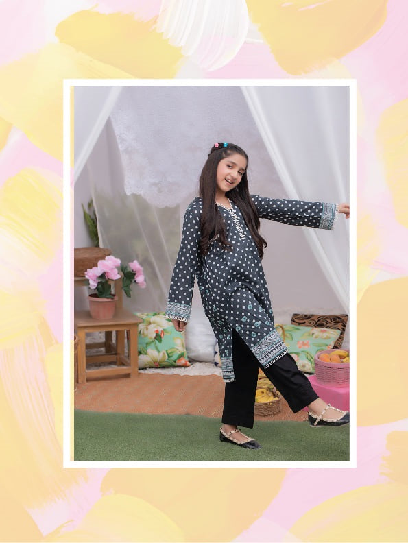 Regalia Textiles Printed Girls Lawn Suits Unstitched 2 Piece RGK-03 - Summer Collection