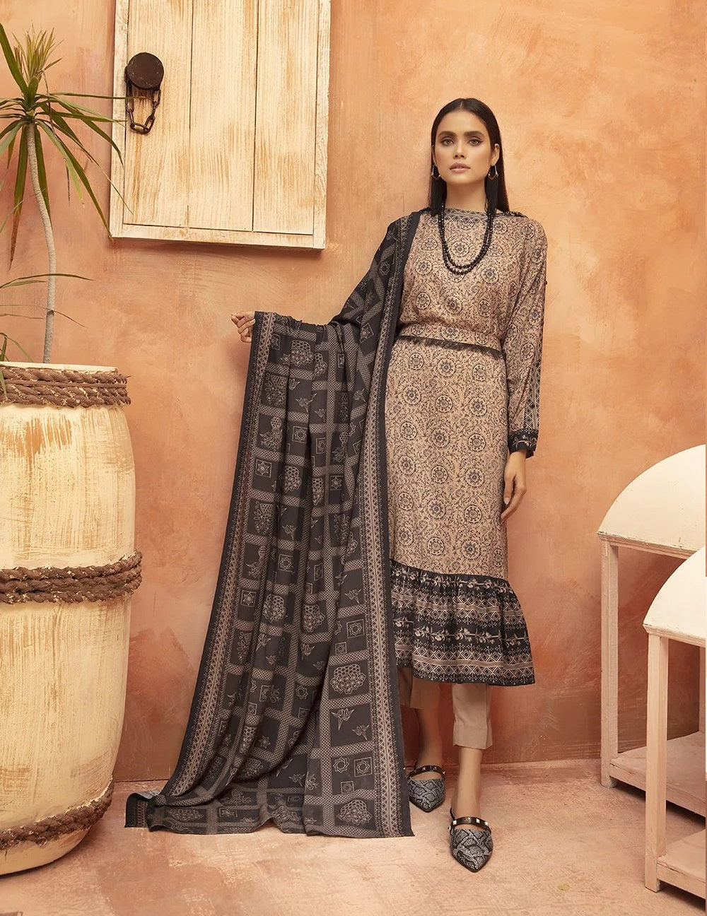 Nishat Printed Lawn 3 Piece Unstitched Dress - 42003707-R