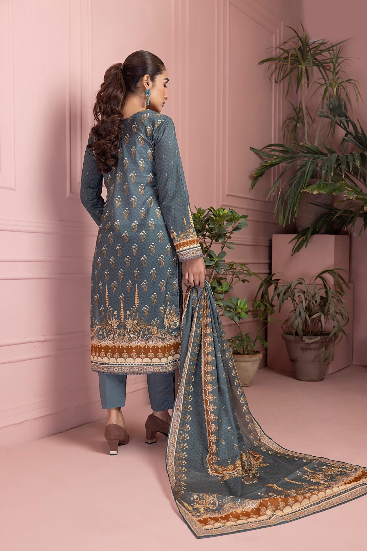 Salina By Regalia Textiles Printed Lawn Suits Unstitched 3 Piece SPL1123-04