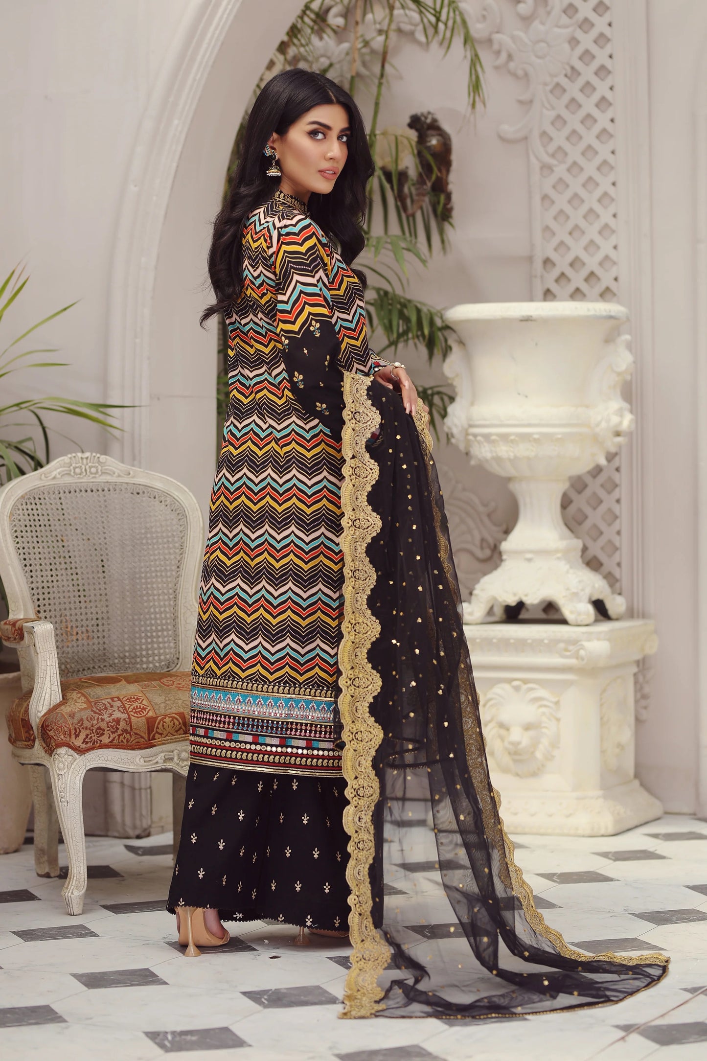 LSM Embroidered Lawn Suits Unstitched 3 Piece LSM SG-5015 - Summer Collection