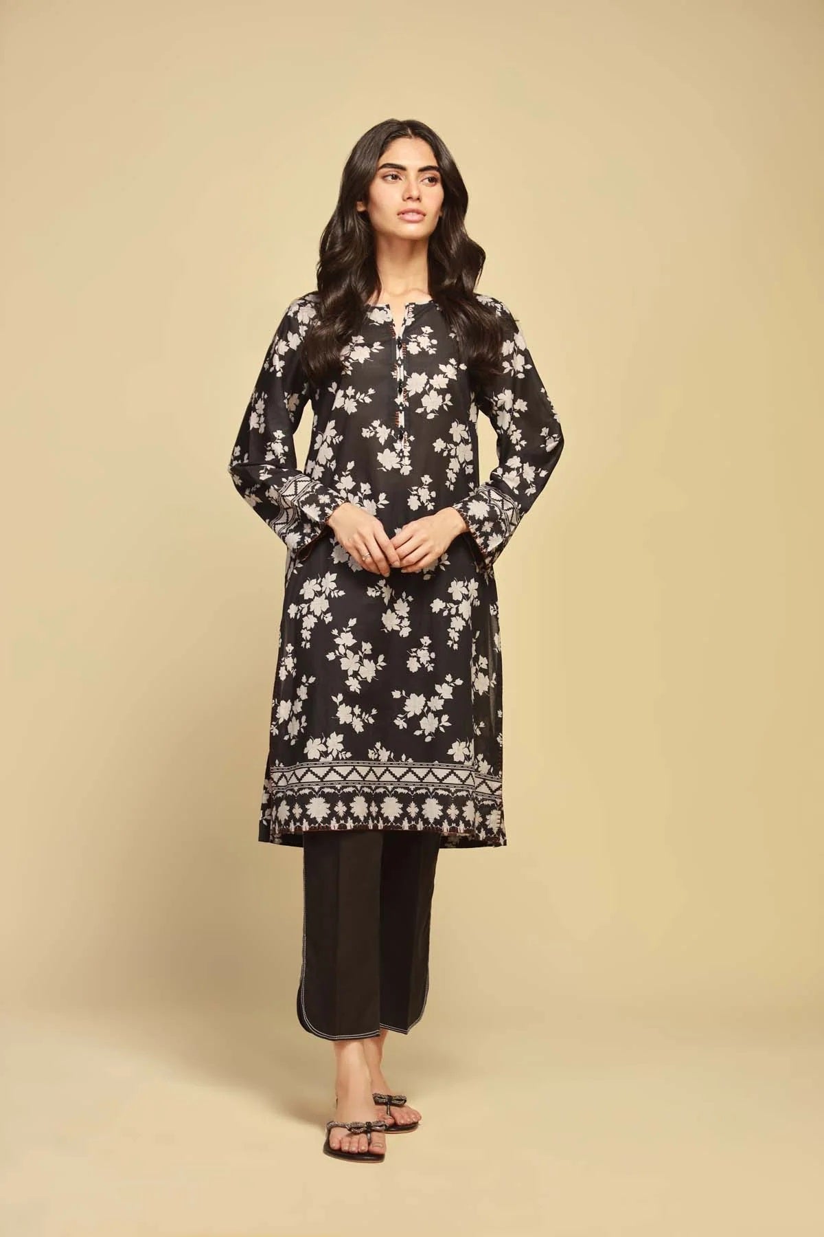 Sahar Printed Lawn Suits Unstitched 3 Piece SBW-23-05 - Summer Collection