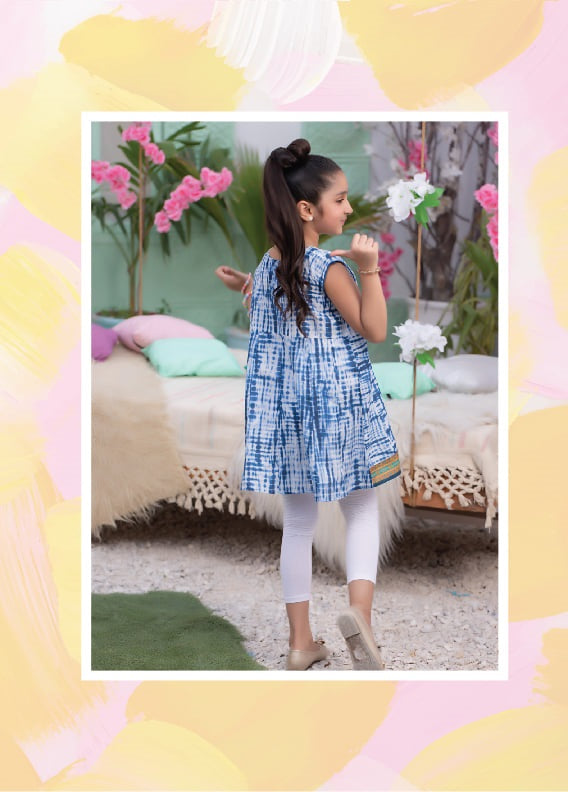 Regalia Textiles Printed Girls Lawn Suits Unstitched 2 Piece RGK-06 - Summer Collection
