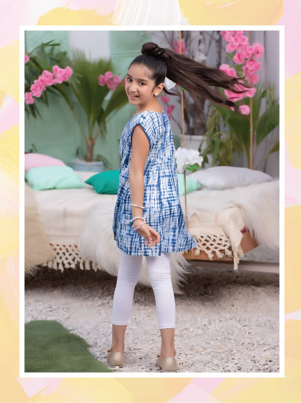Regalia Textiles Printed Girls Lawn Suits Unstitched 2 Piece RGK-06 - Summer Collection