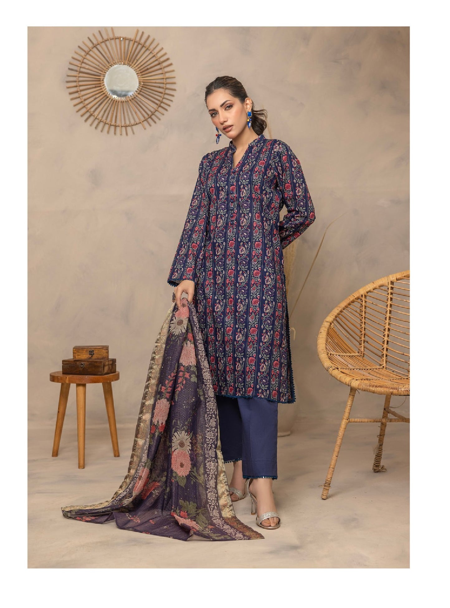 Salina Platinum By Regalia Textiles Printed Lawn Suits Unstitched 3 Piece - SM-07 - Summer Collection