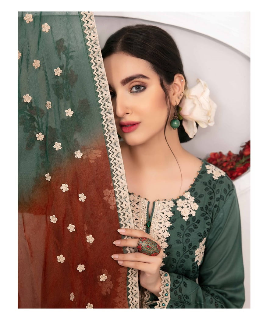 Ophelia by Tawakkal Chikankari Lawn 3pc Semi Stitched Dress - D-8885a
