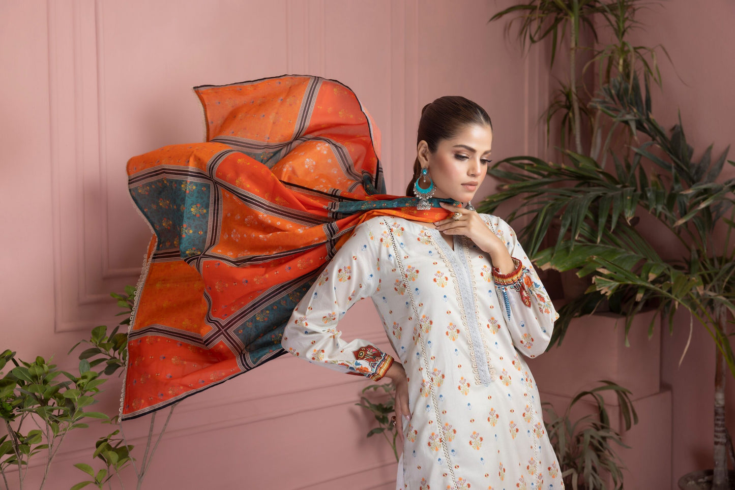Salina By Regalia Textiles Printed Lawn Suits Unstitched 3 Piece SPL1123-08