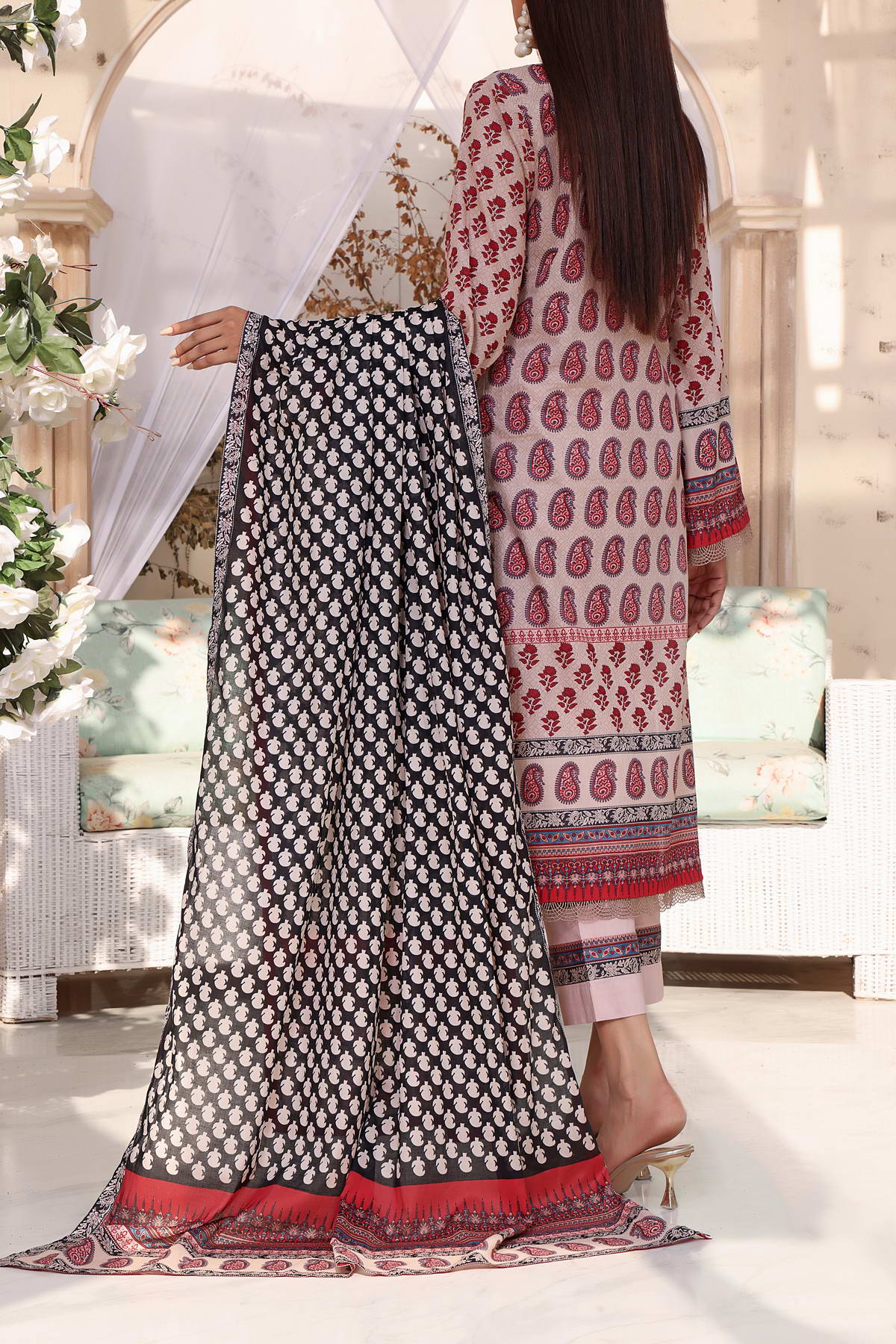 VS Signature Printed Lawn Suits Unstitched 3 Piece VS23-D907-A