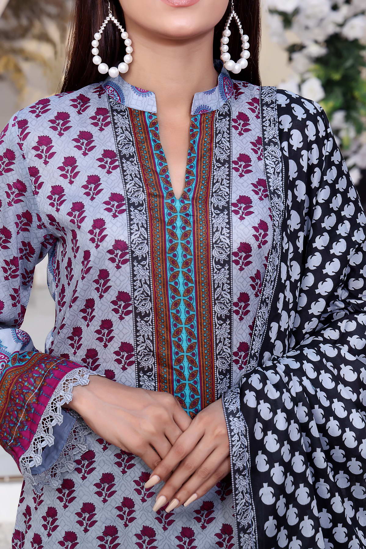 VS Signature Printed Lawn Suits Unstitched 3 Piece VS23-D907-B