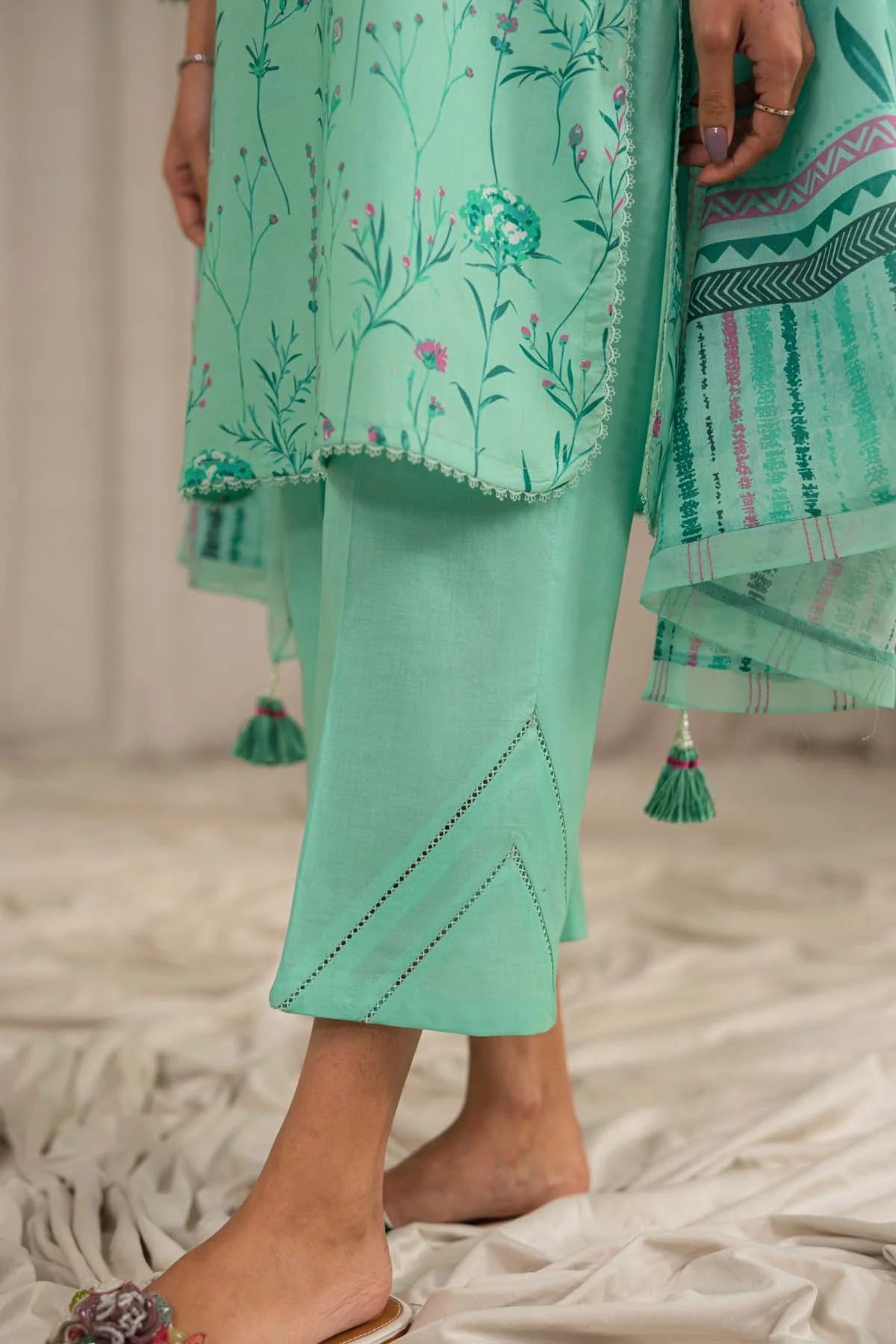 Sahar Printed Lawn Suits Unstitched 3 Piece SHR-S24-PL-V1-09 - Summer Collection