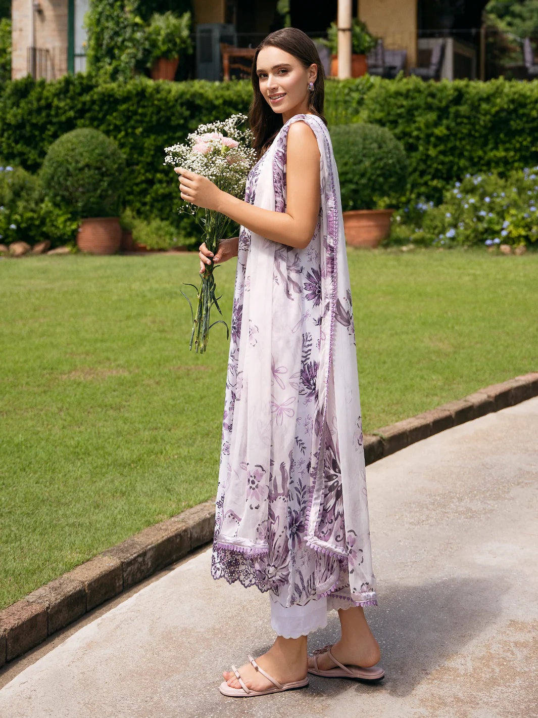 Secret Garden by Izel Embroidered Lawn 3pc Unstitched Dress - GLC-2422 Gardenia