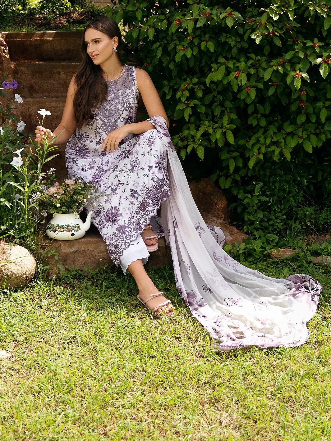 Secret Garden by Izel Embroidered Lawn 3pc Unstitched Dress - GLC-2422 Gardenia