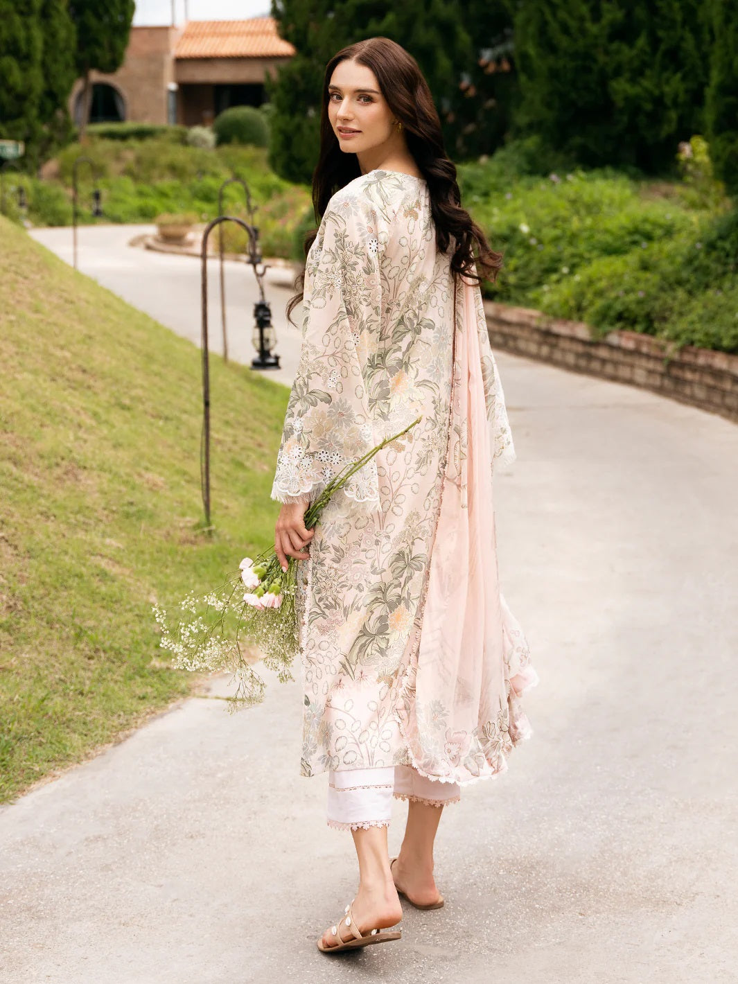Secret Garden by Izel Embroidered Lawn 3pc Unstitched Dress - GLC-2424 Lotus