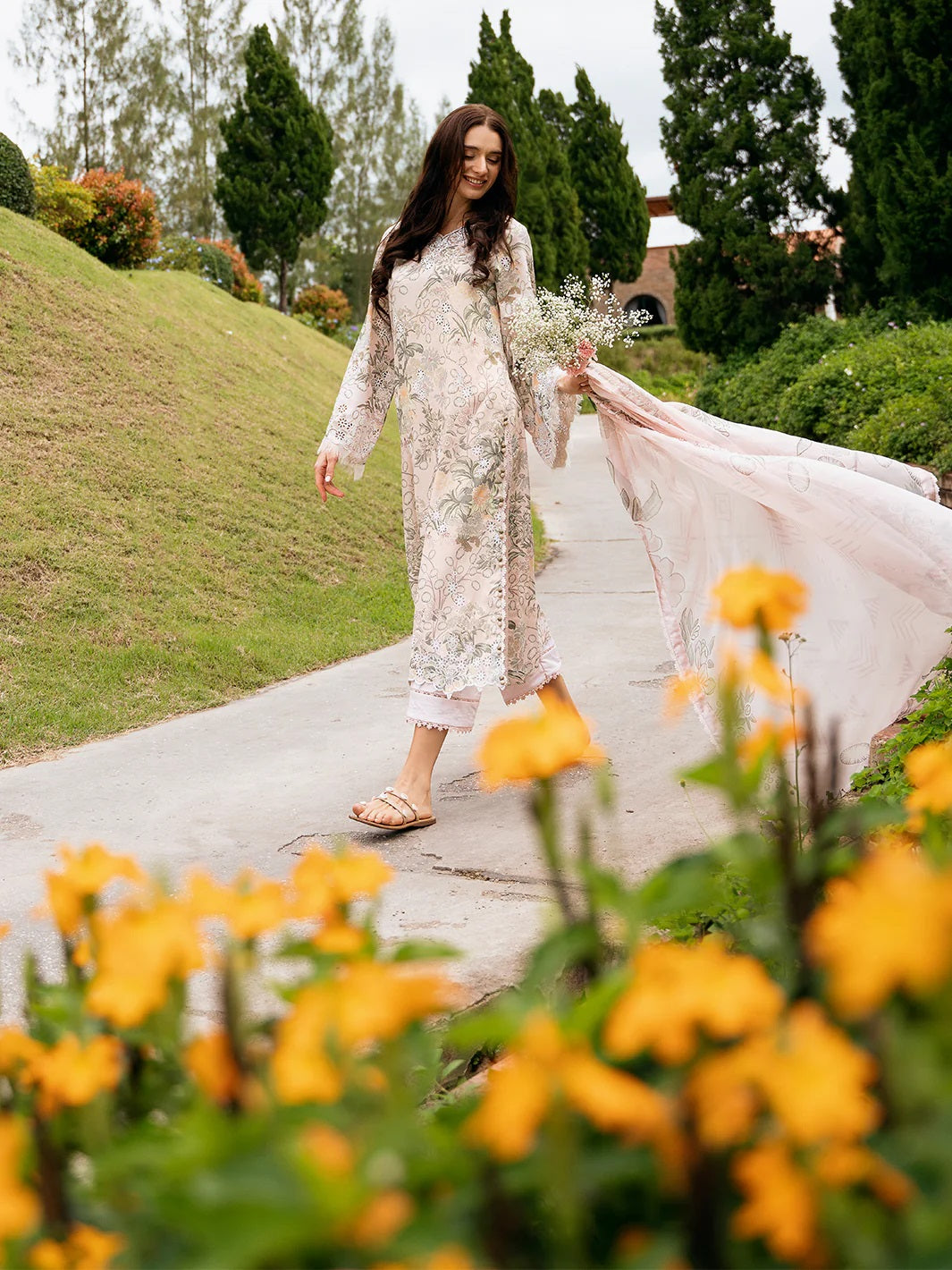 Secret Garden by Izel Embroidered Lawn 3pc Unstitched Dress - GLC-2424 Lotus
