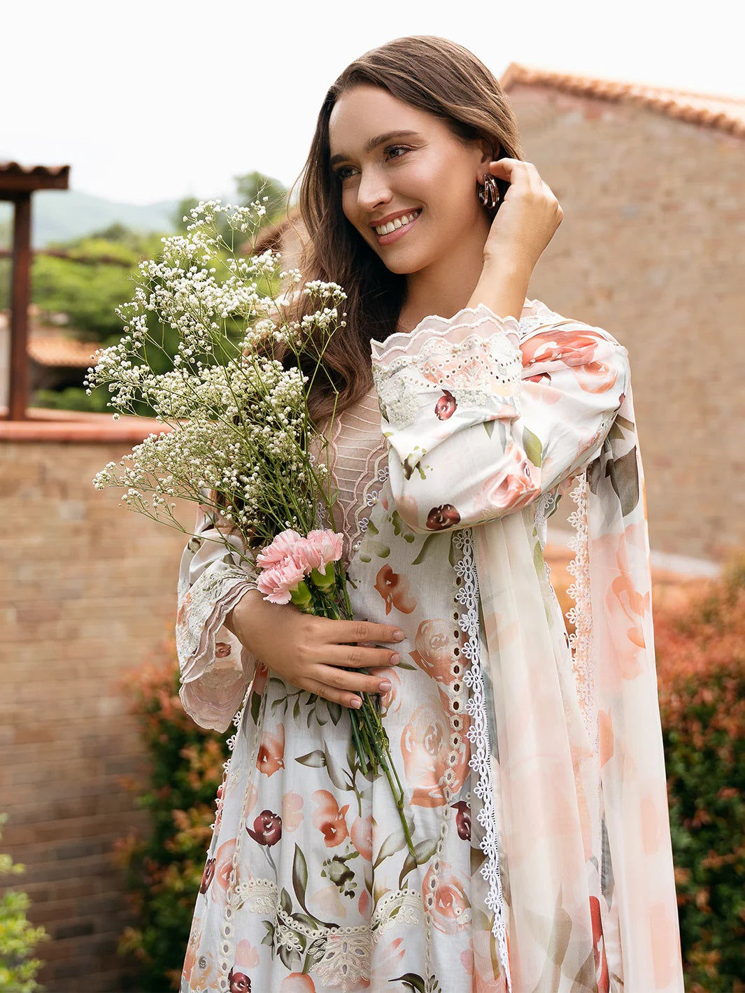 Secret Garden by Izel Embroidered Lawn 3pc Unstitched Dress - GLC-2425 Cosmos