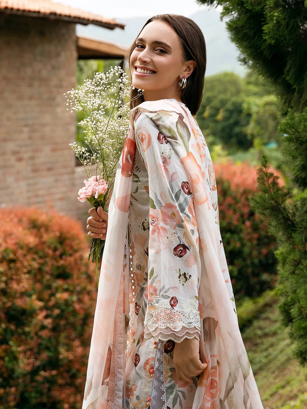 Secret Garden by Izel Embroidered Lawn 3pc Unstitched Dress - GLC-2425 Cosmos