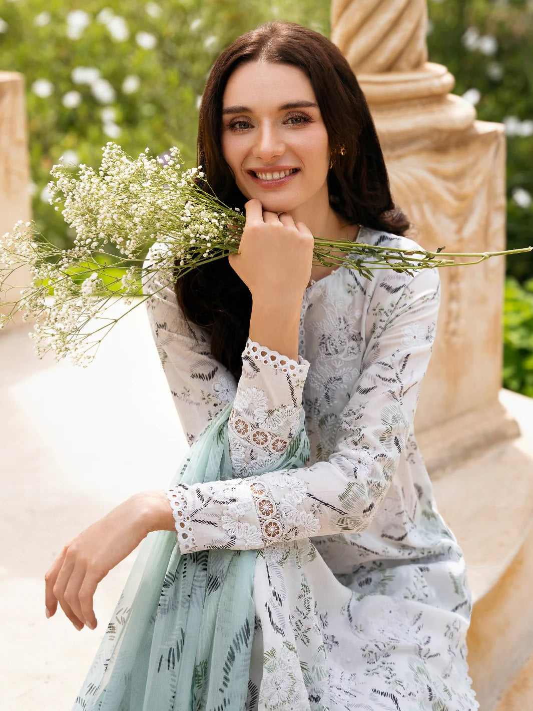 Secret Garden by Izel Embroidered Lawn 3pc Unstitched Dress - GLC-2428 Scarlet