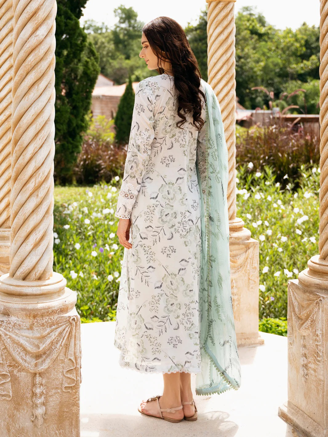 Secret Garden by Izel Embroidered Lawn 3pc Unstitched Dress - GLC-2428 Scarlet
