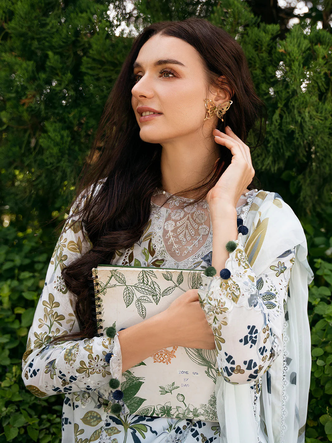 Secret Garden by Izel Embroidered Lawn 3pc Unstitched Dress - GLC-2430 Pansy
