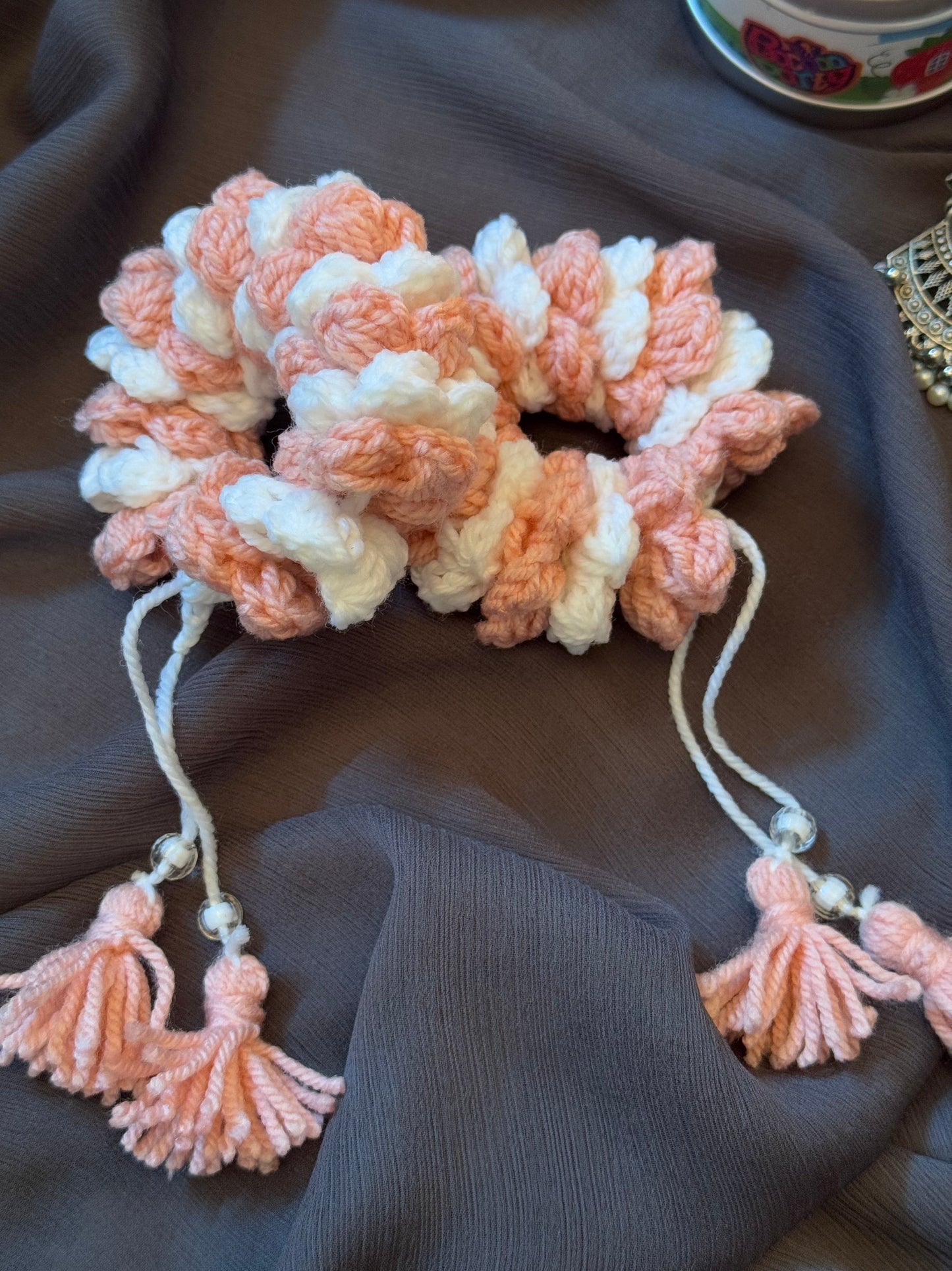 Crochet Jasmine Gajra- Pink & White