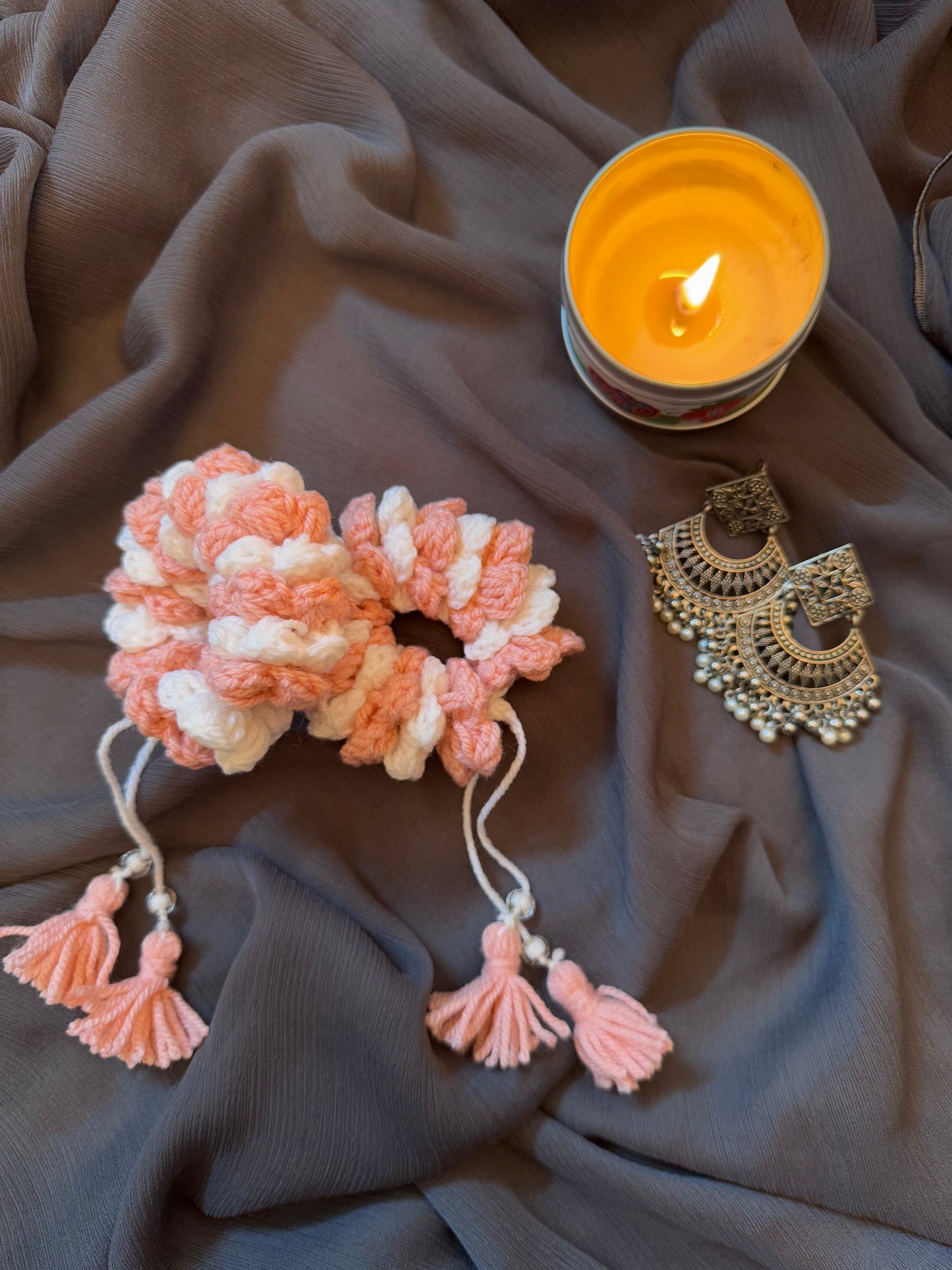 Crochet Jasmine Gajra- Pink & White