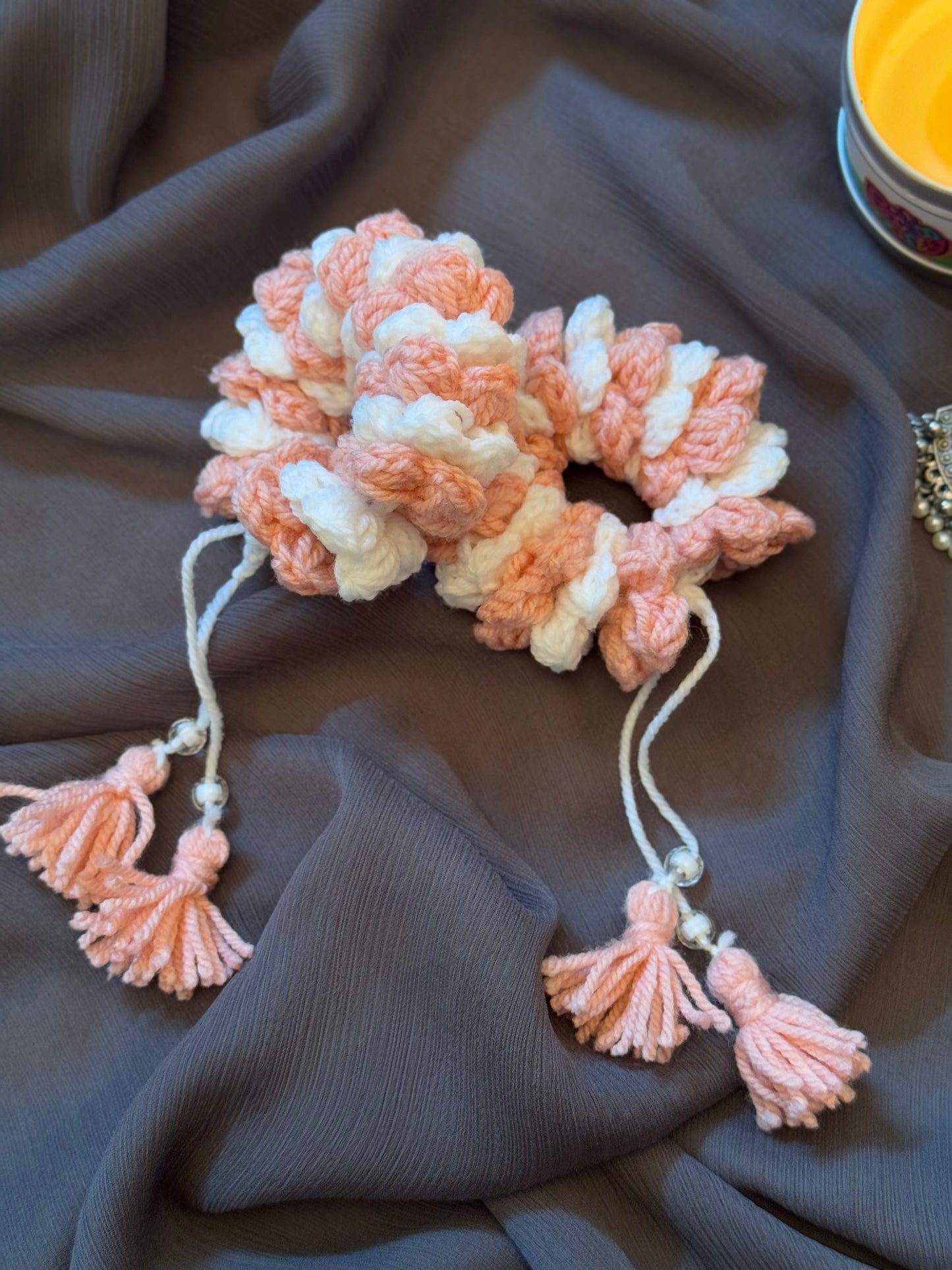 Crochet Jasmine Gajra- Pink & White