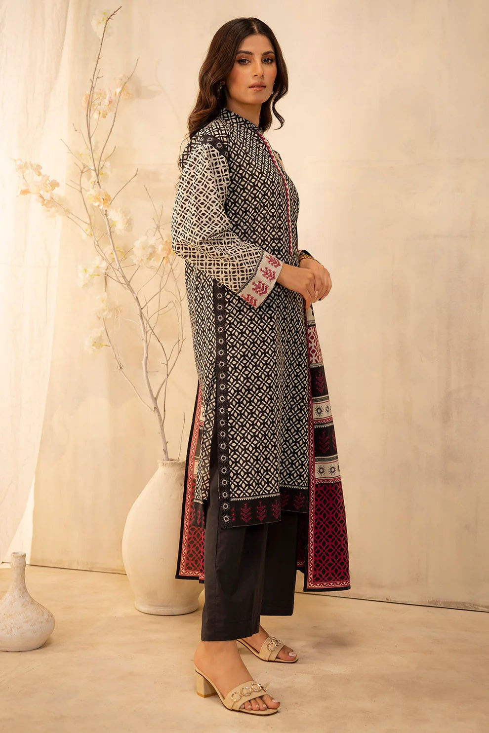 Zellbury 2pc Printed Lawn Shirt Dupatta - WUS25X20090 Unstitched
