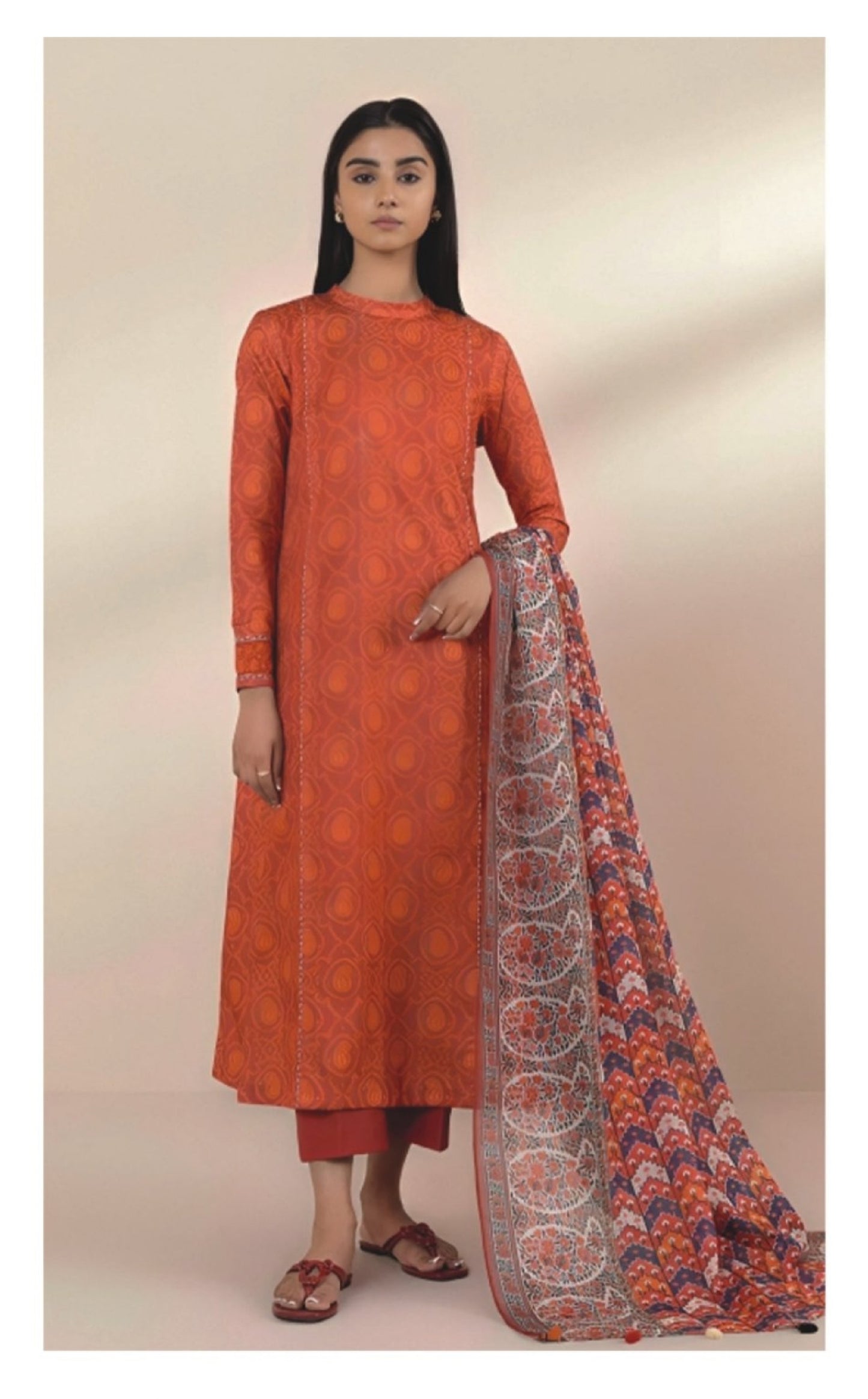 Sapphire Day to Day Printed Lawn 3 Piece Suit - 0U3PDY24D254