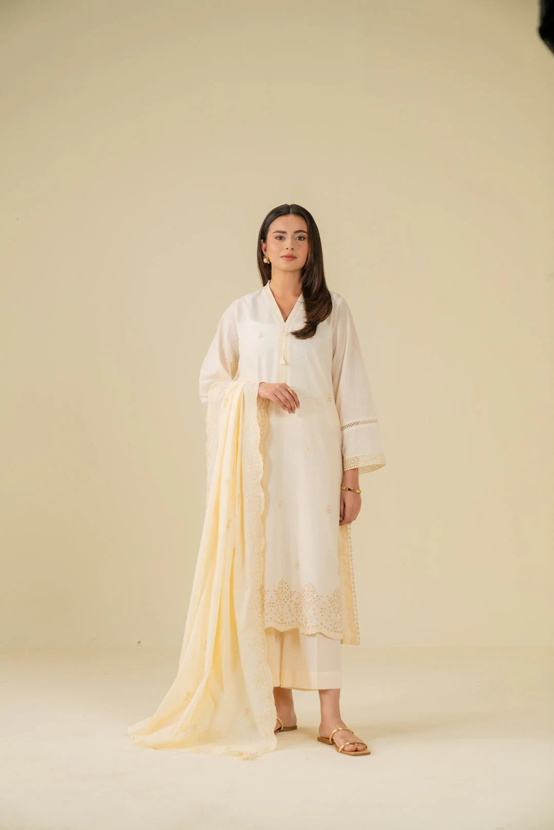 Beena by Beyond Embroidered Lawn 3 Piece Unstitched Dress - WUE-154529