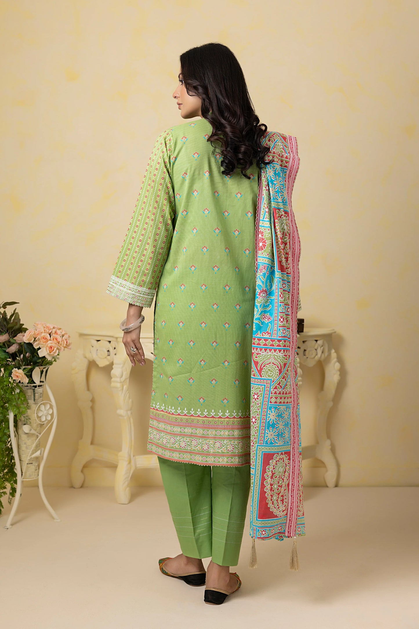 LSM Embroidered Lawn Suits With Lawn Dupatta Unstitched 3 Piece SED-SR-0076 - Summer Collection