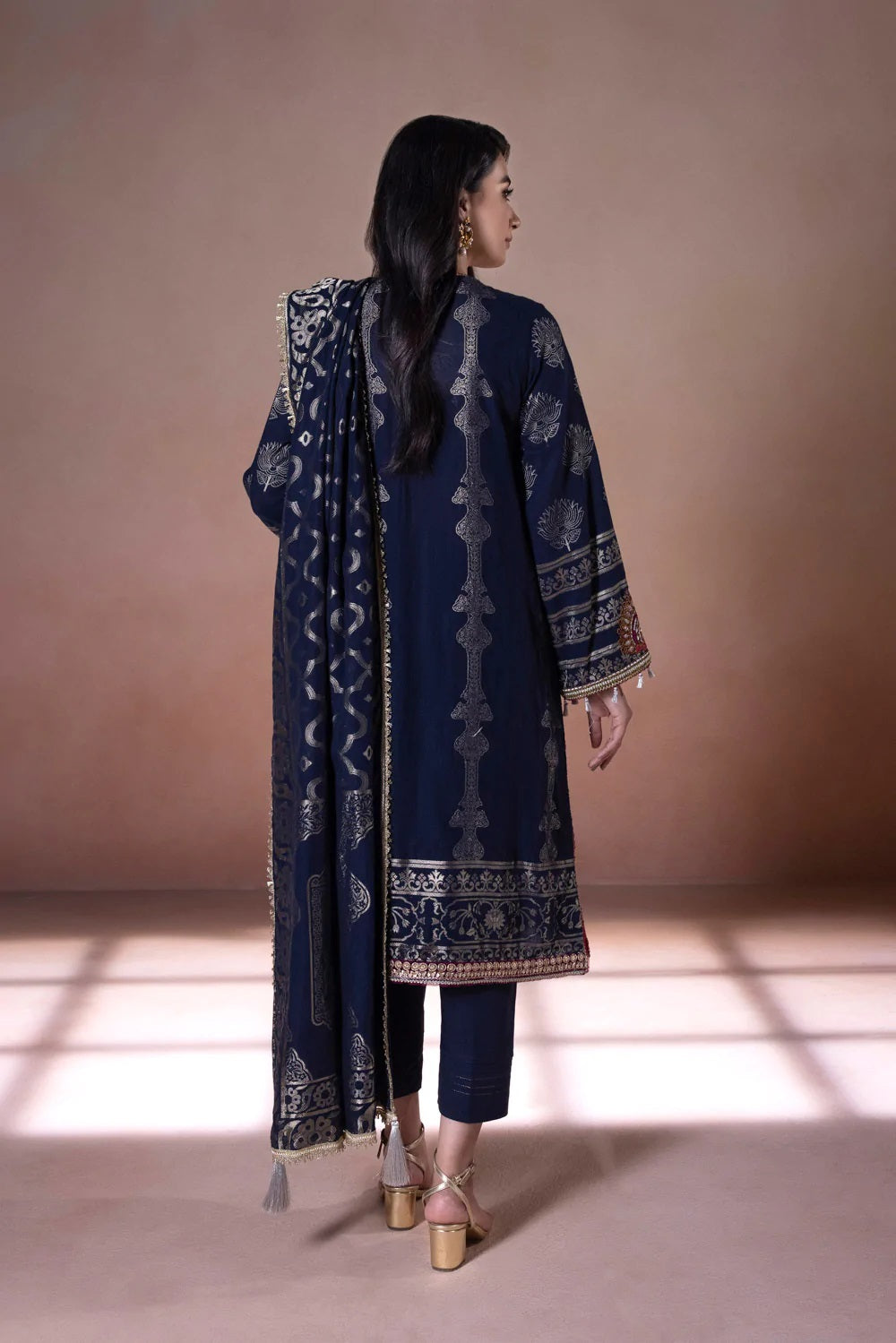 Sapphire Intermix Embroidered Jacquard Unstitched 3 Piece Suit U3E-CL22V5-7