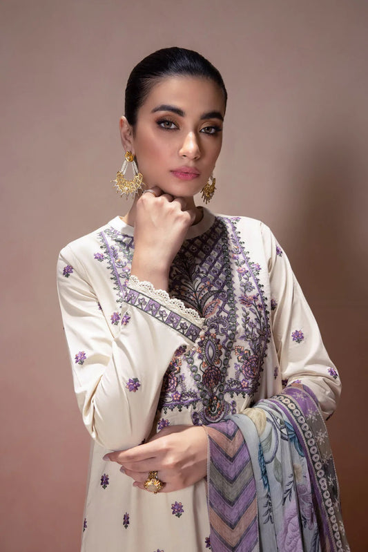 Sapphire Intermix Embroidered Cotton Unstitched 3 Piece Suit U3E-SG22V51-4
