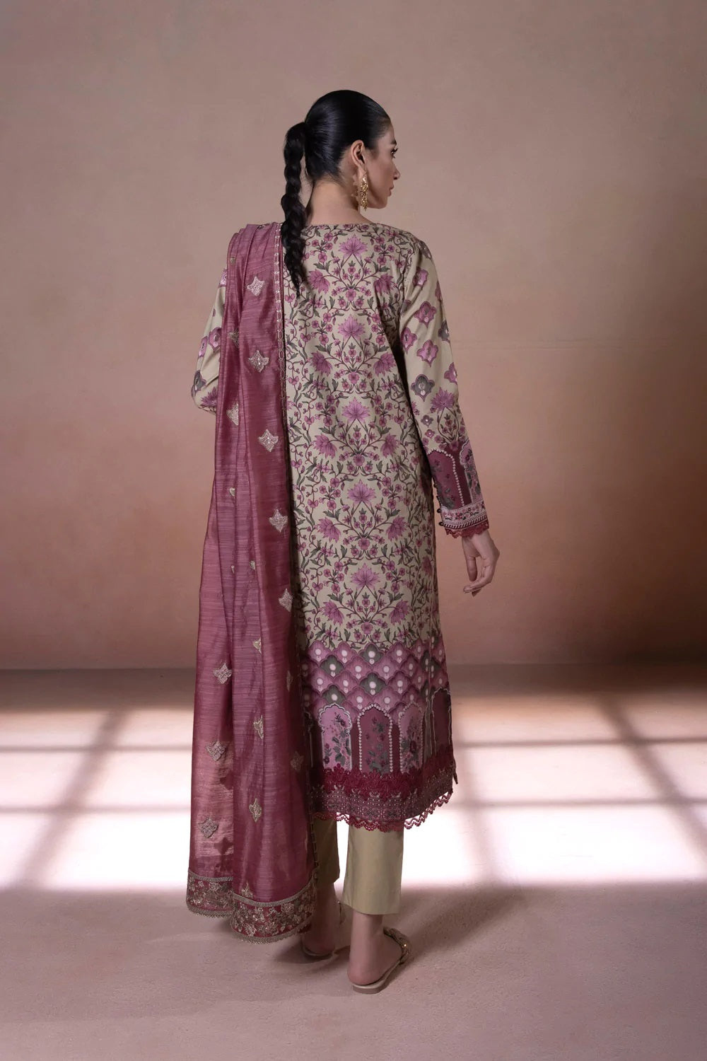 Sapphire Intermix Embroidered Cotton Unstitched 3 Piece Suit U3E-SG22V51-8