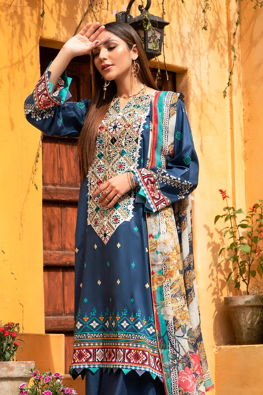 Jahanara Embroidered Lawn Suits Unstitched 3 Piece J16-11 Midnight Blue