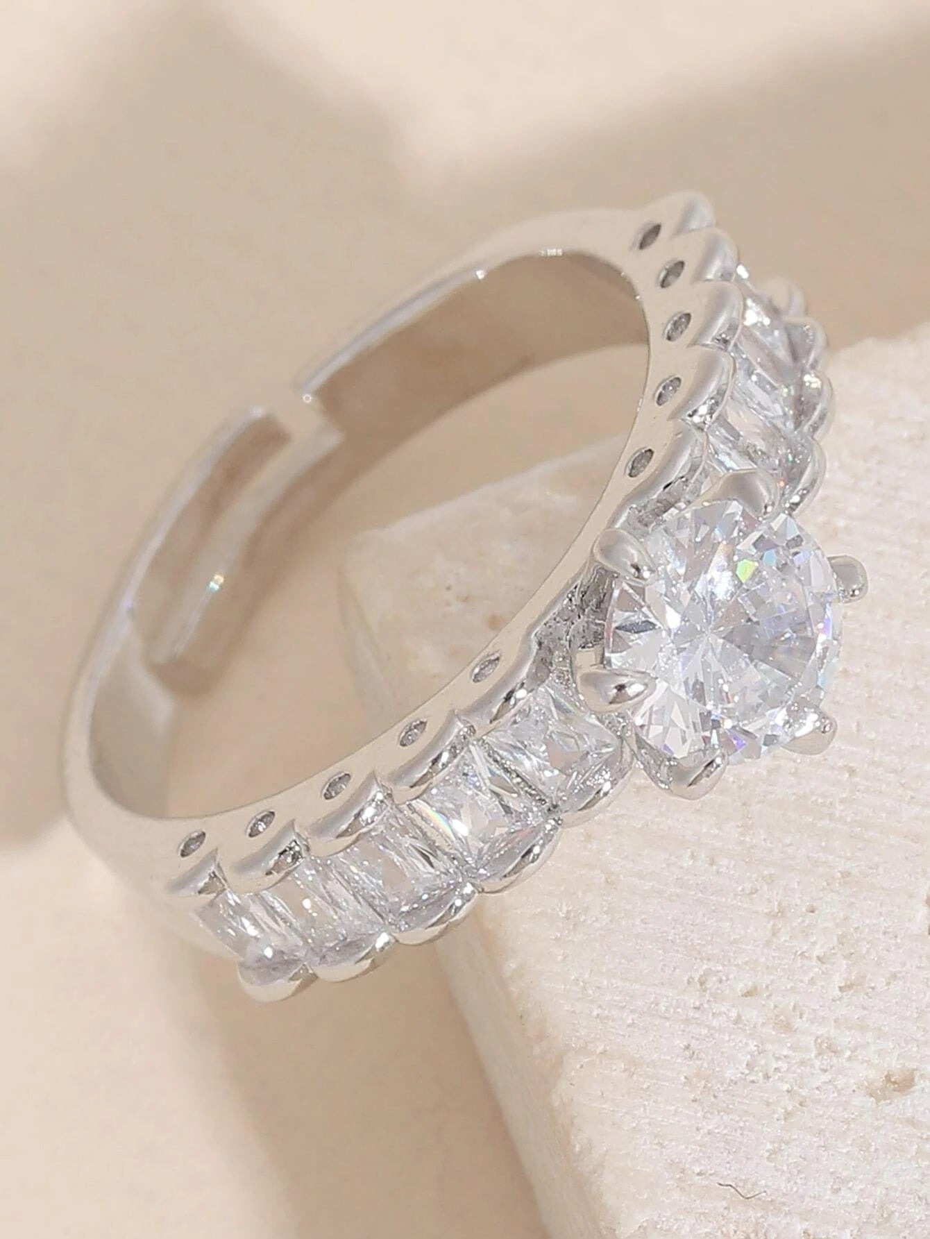 Zircon Ring with Crystal - HDJ 140