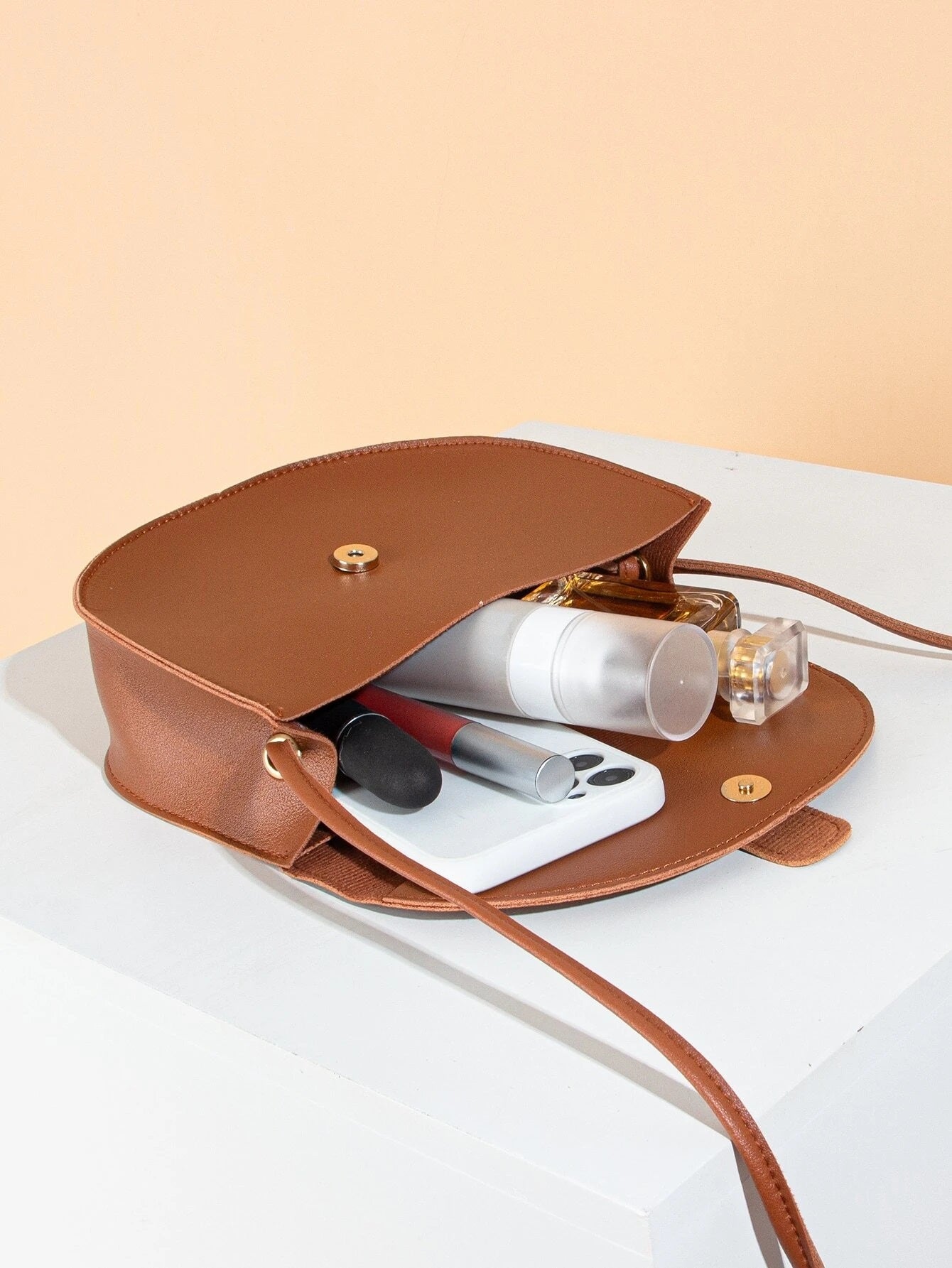 Mini Women Executive Saddle Bag - HDJ 148