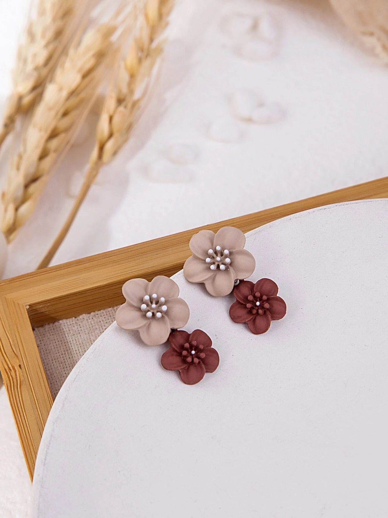 Flower Style Fancy Drop Earrings - HDJ 156