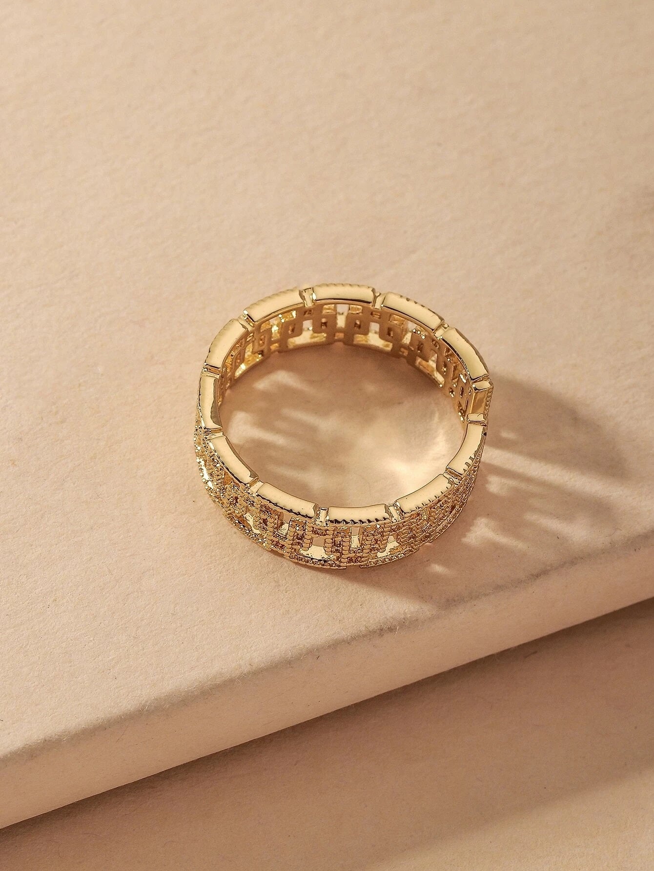 Hollow Out Cuff Ring - HDJ 170