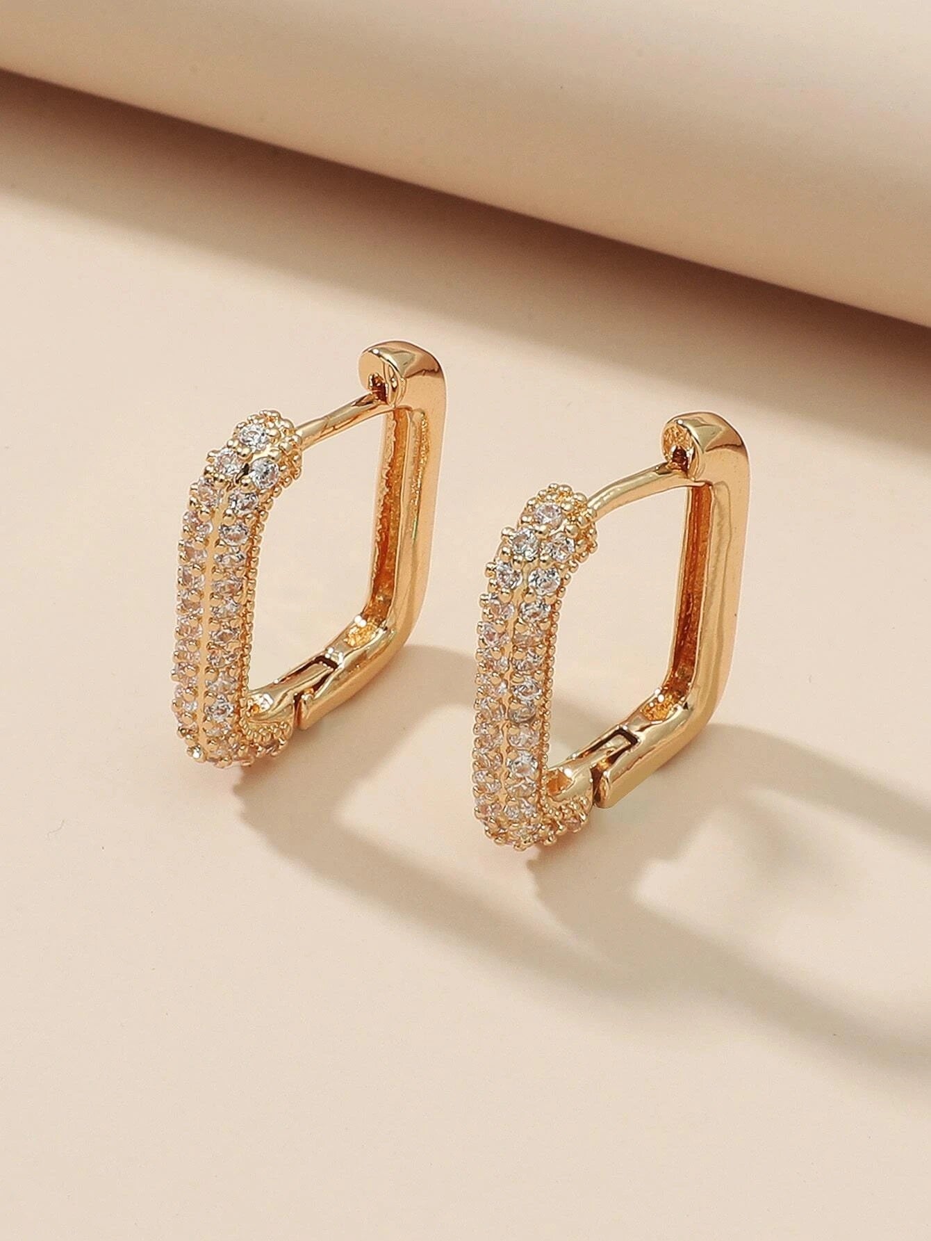 Zircon Fancy Hoop Earrings - HDJ 178