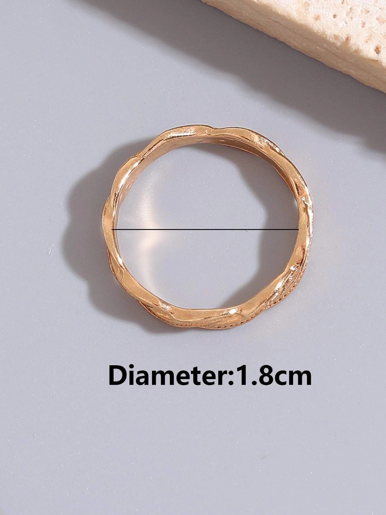 Textured Metal Twist Ring - HDJ 193