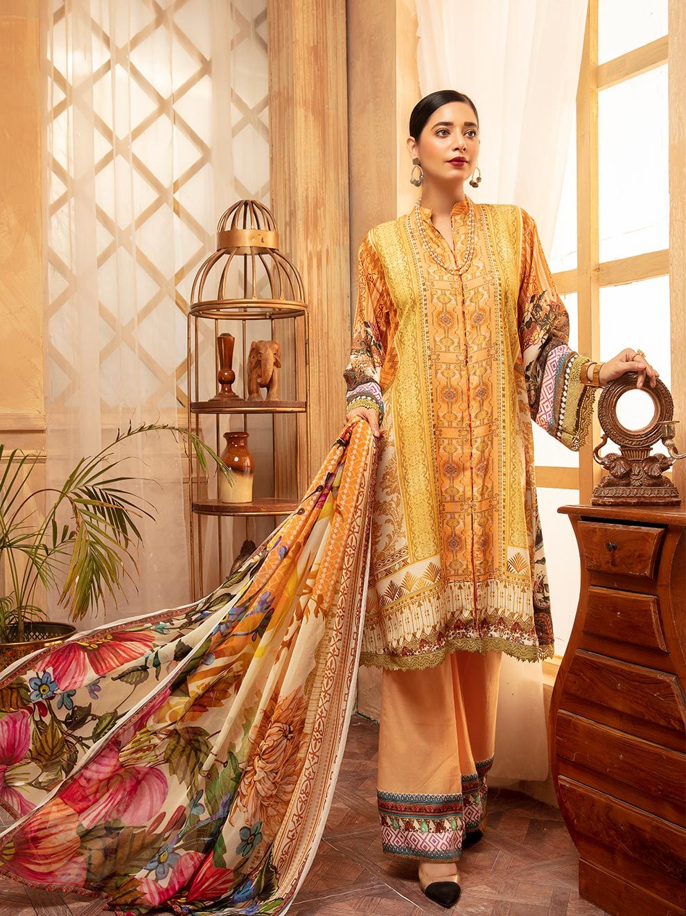 Nur Rang Nagar Printed Karandi Unstitched 3 Piece Suit - RN 01