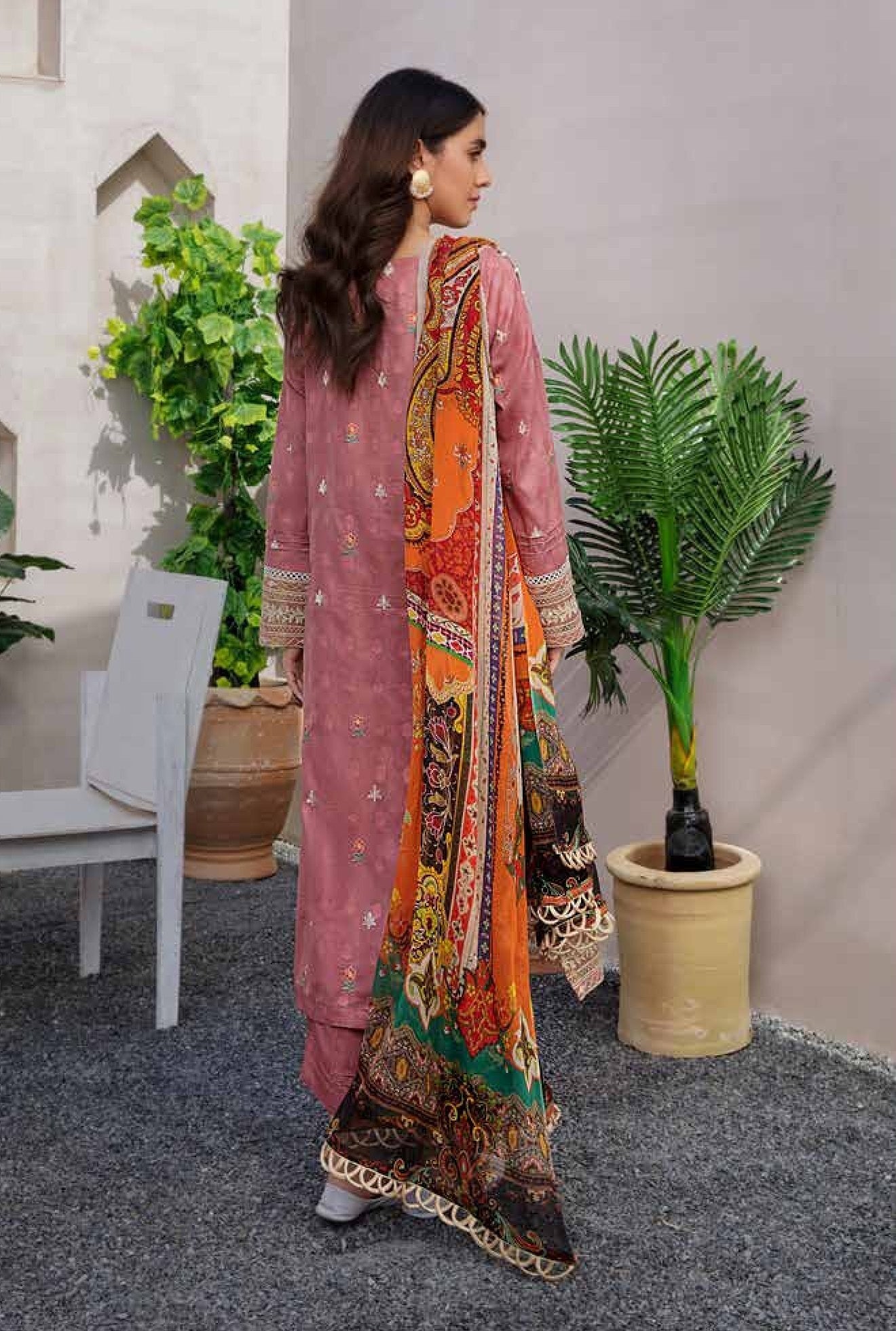 Dastan Embroidered Lawn Unstitched 3 Piece Suit - D01