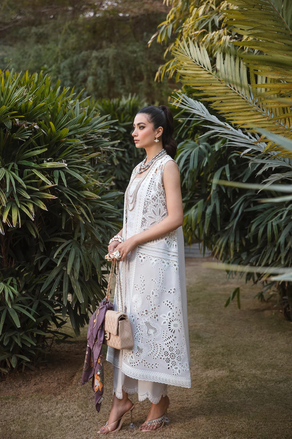Sable Vogue Embroidered Lawn Suits Unstitched 3 Piece SL-01-23-V1 ADA - Luxury Collection