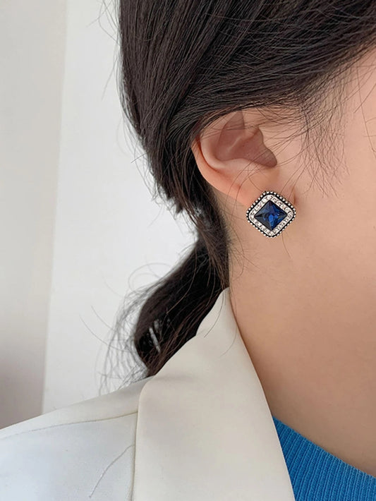 Rhinestone Decor Geometric Stud Earrings - HDJ 201