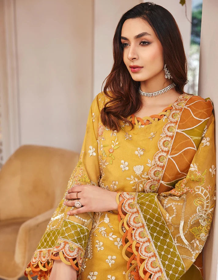 Nafasat By Emaan Adeel Embroidered Organza Suits Unstitched 3 Piece NF-210 - Luxury Collection