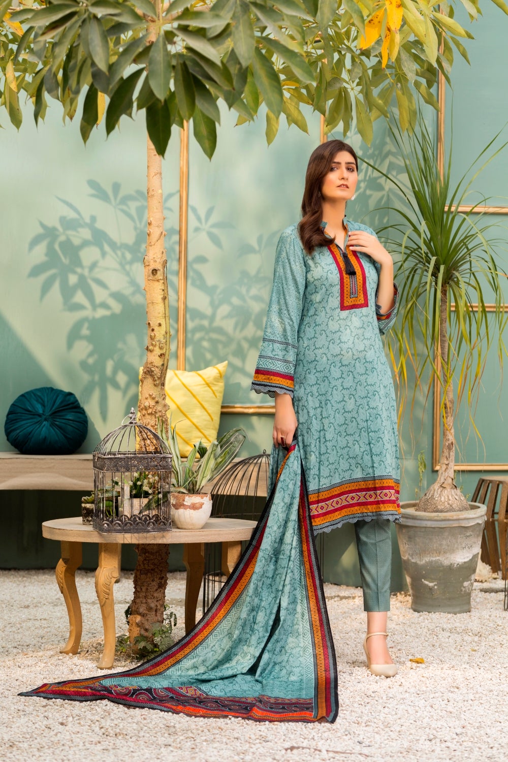 Ittehad Crystal Printed Lawn Unstitched 3 Piece Suit - LF-CL-21127 A- Summer Collection