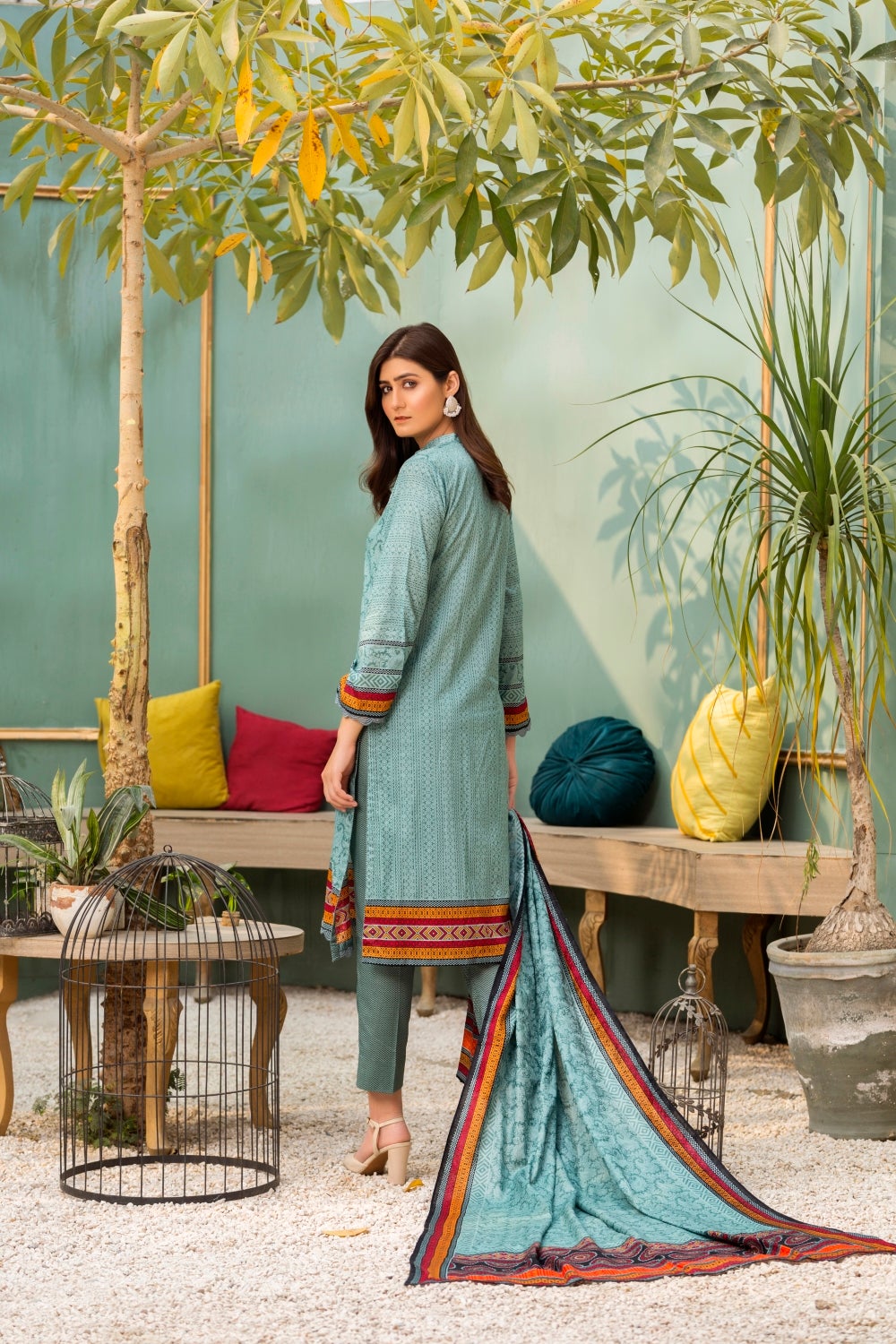 Ittehad Crystal Printed Lawn Unstitched 3 Piece Suit - LF-CL-21127 A- Summer Collection