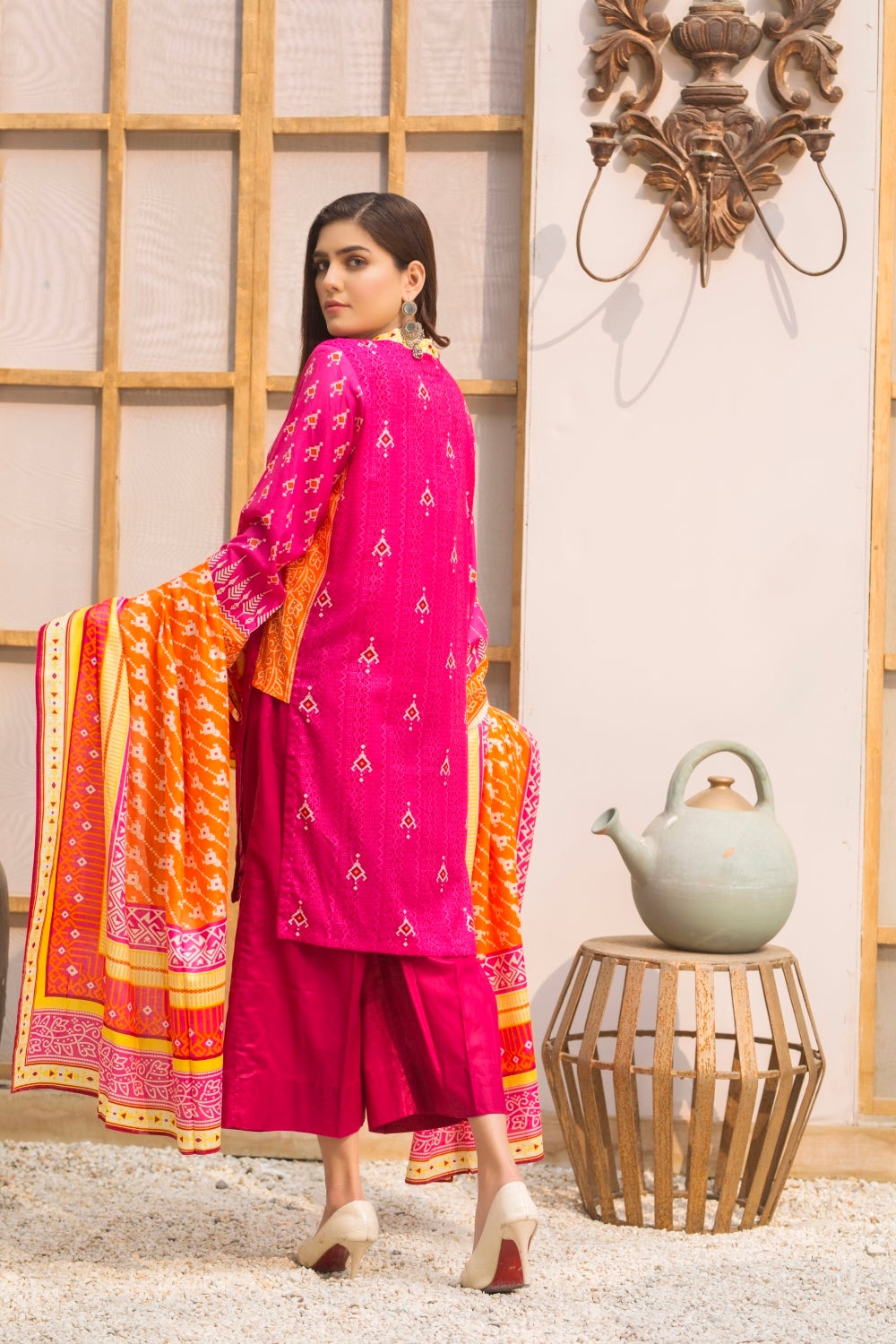 Ittehad Crystal Printed Lawn Unstitched 3 Piece Suit - LF-CL-21130-A - Summer Collection