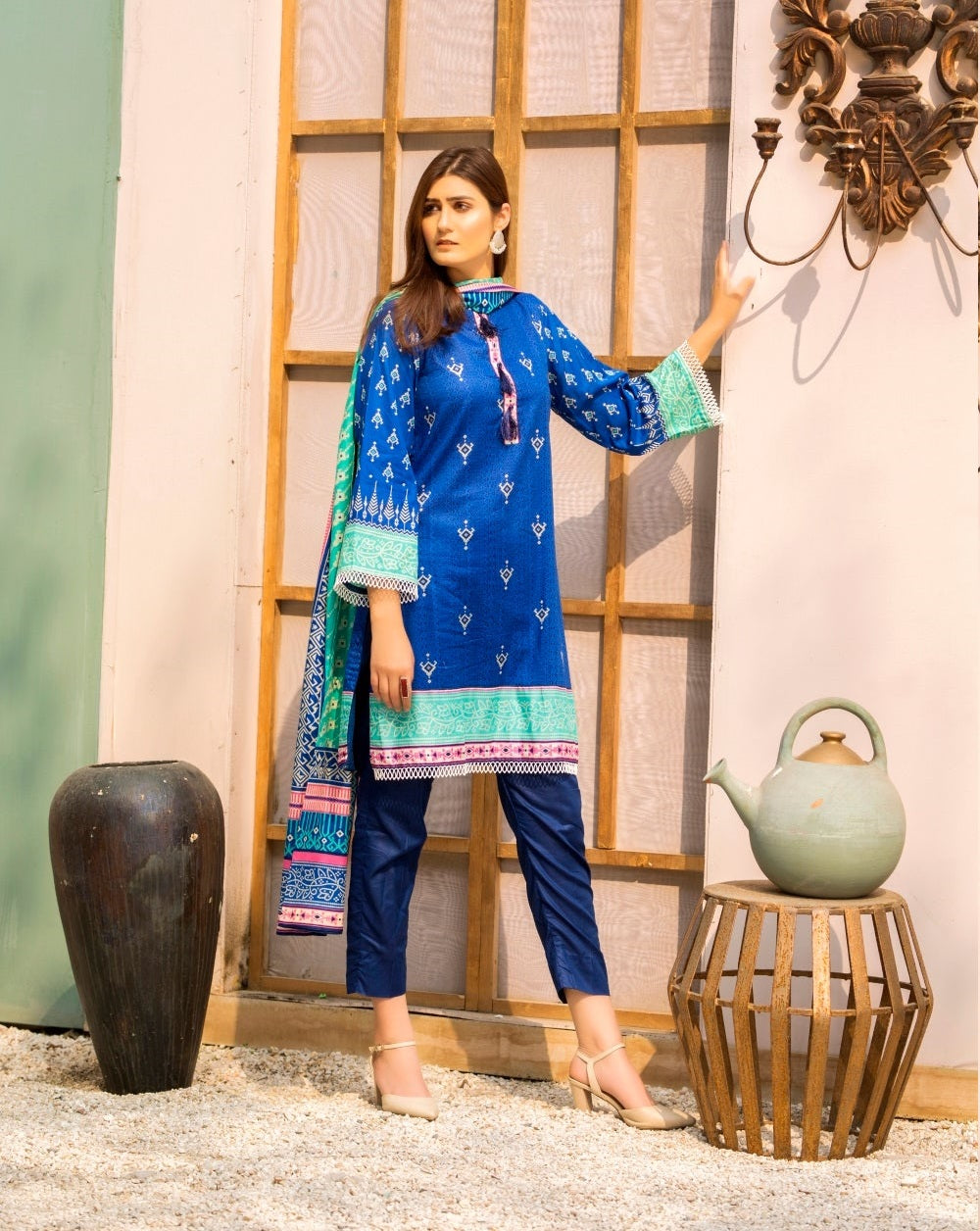 Ittehad Crystal Printed Lawn Unstitched 3 Piece Suit - LF-CL-21130-B - Summer Collection