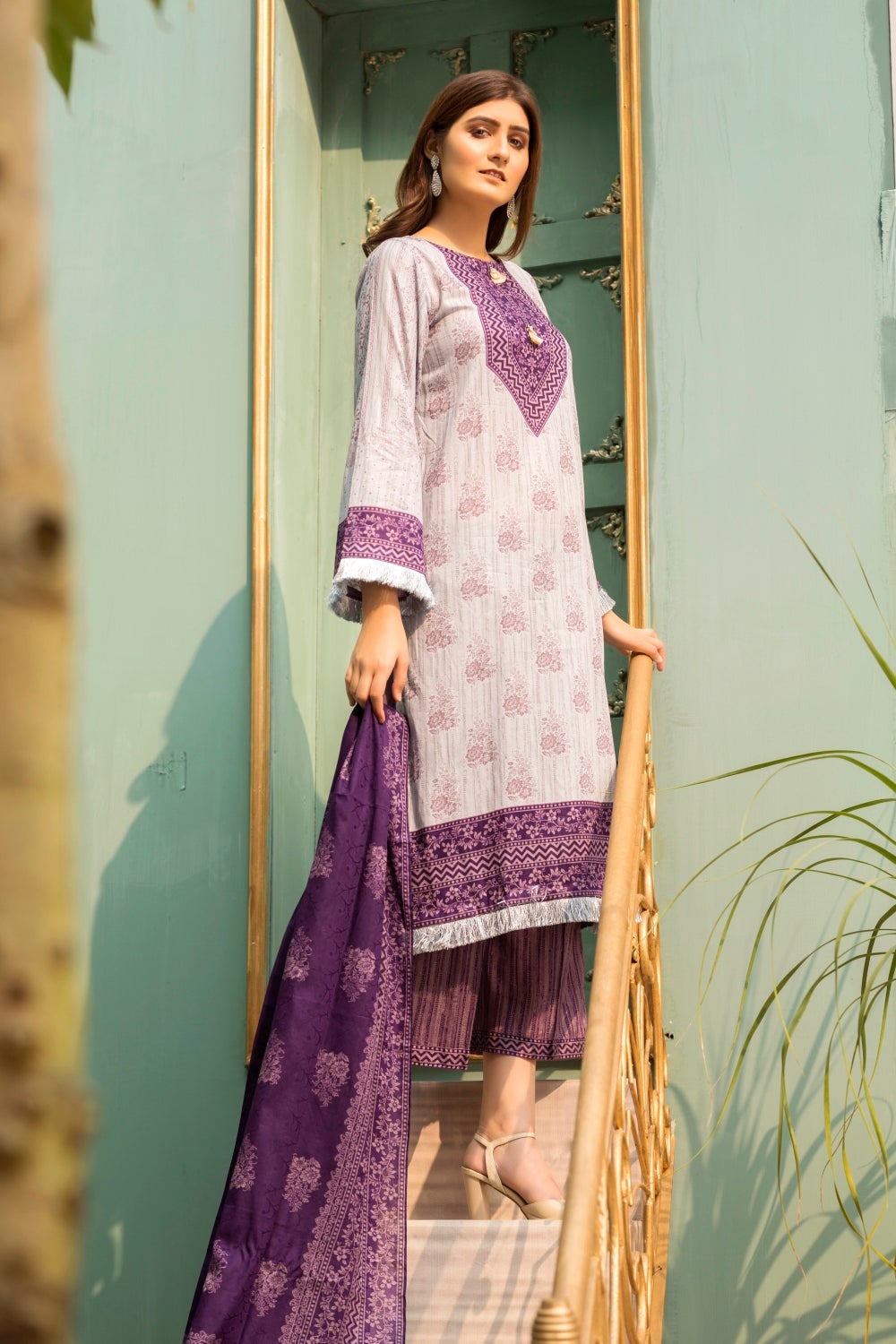 Ittehad Crystal Printed Lawn Unstitched 3 Piece Suit - LF-CL-21138A - Summer Collection