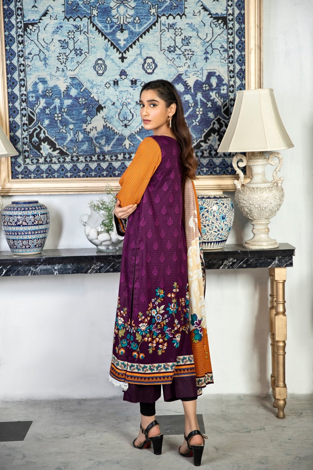Ittehad Crystal Printed Lawn Unstitched 3 Piece Suit - LF-CL-21143A - Summer Collection